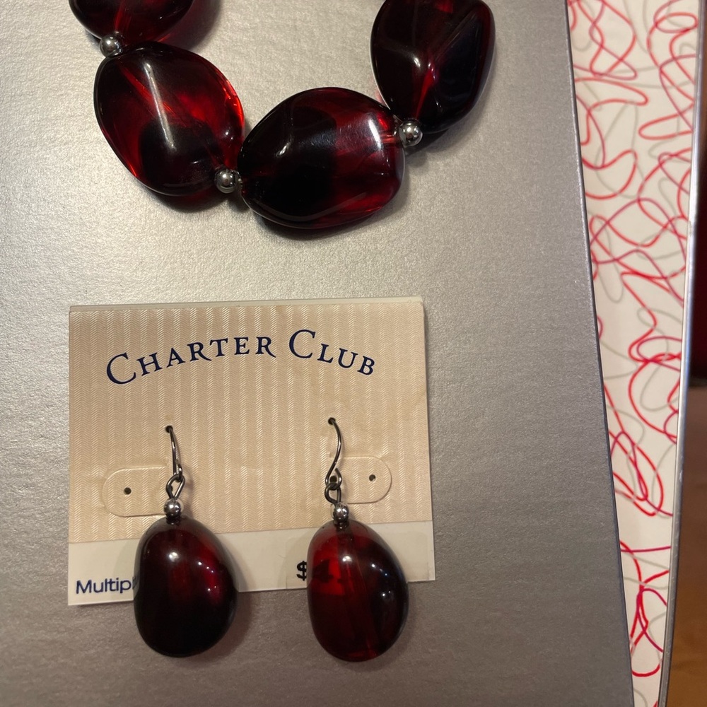 Bracelet and earring set
